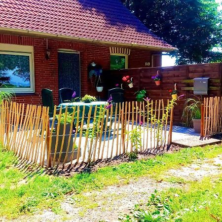 Fewo Unner'D Kastanje Moormerland Екстериор снимка